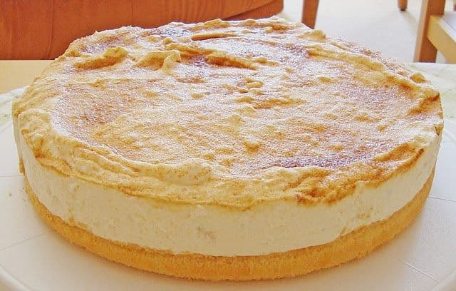 Titelbild für APFEL MASCARPONE TORTE
