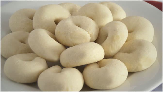 Titelbild für geschmackvoll – Sahne-Weihnachtsgebäck