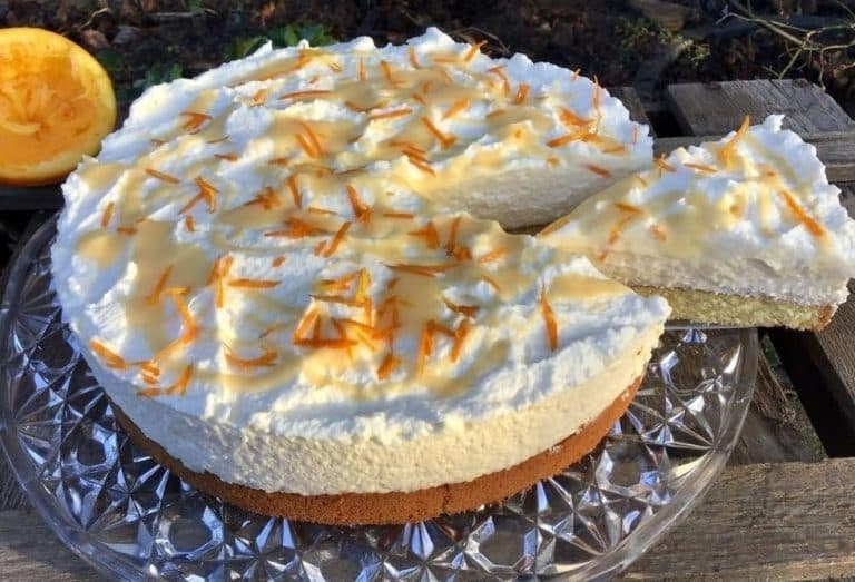Titelbild für geschmackvoll – EIERLIKÖRTORTE MIT MASCARPONE UND ORANGE