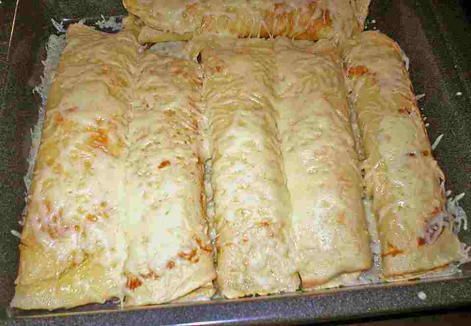 Titelbild für geschmackvoll – GEFÜLLTE PFANNKUCHEN MIT HACKFLEISCH