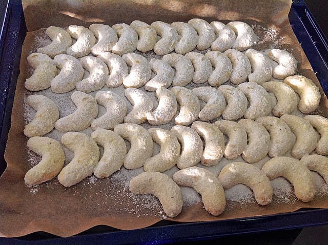 Titelbild für UROMAS VANILLEKIPFERL