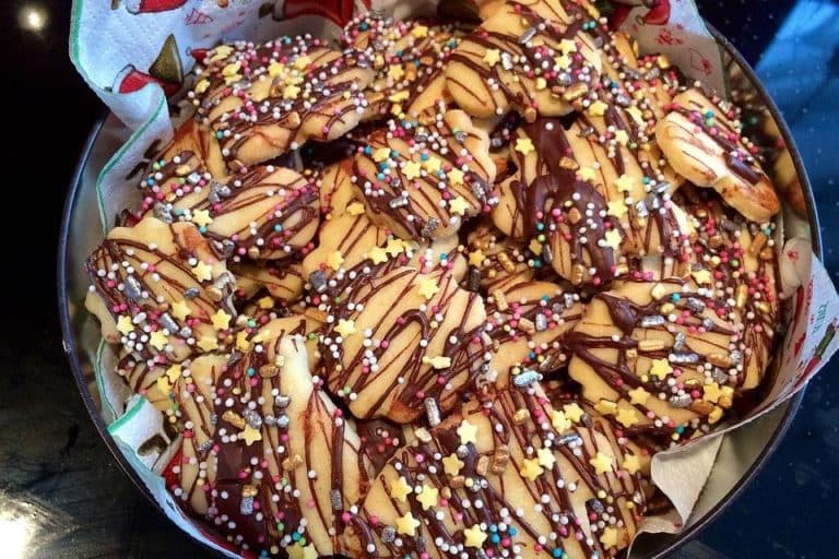 Titelbild für geschmackvoll – BUTTERPLÄTZCHEN – WEIHNACHTSPLÄTZCHEN