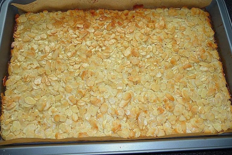 Titelbild für geschmackvoll – RATZFATZ, BUTTER – MANDEL – KUCHEN