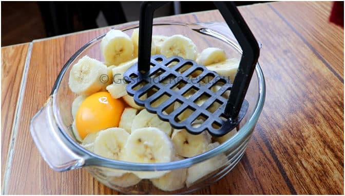 Titelbild für geschmackvoll – Schlagen Sie 4 Bananen und 1 Ei und Sie erhalten ein sehr gutes Dessert