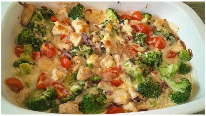 Titelbild für geschmackvoll – Fitness Hähnchen-Brokkoli-Auflauf