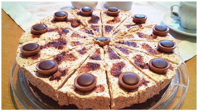 Titelbild für Toffifee – Haselnüsse Kuchen
