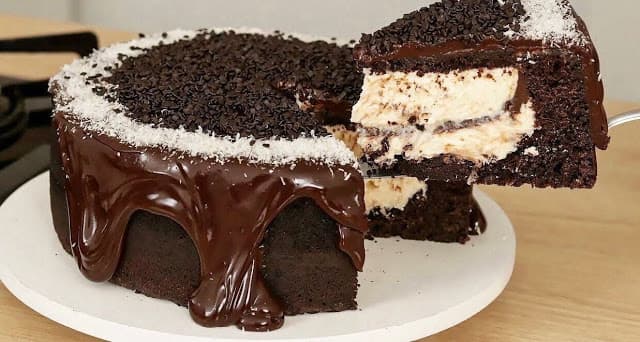 Titelbild für geschmackvoll – SCHOKOKUCHEN MIT FRISCHKÄSE, SCHMECKT WIE VERRÜCKT !