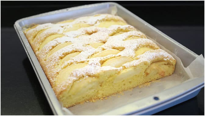 Titelbild für geschmackvoll – APFELKUCHEN – DIE ZUTATEN HAST DU GARANTIERT ZUHAUSE