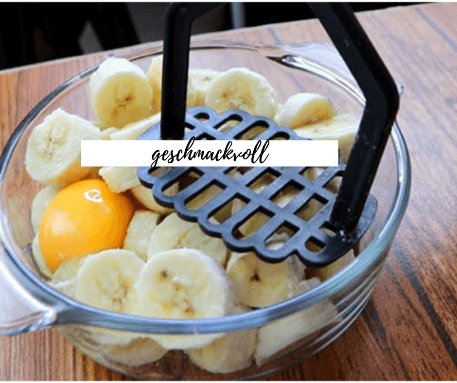 Titelbild für geschmackvoll – Schlagen Sie 4 Bananen und 1 Ei und Sie erhalten ein sehr gutes und gesundes Dessert