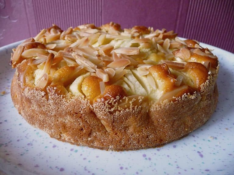 Titelbild für geschmackvoll – SUPER LEICHTER APFELKUCHEN
