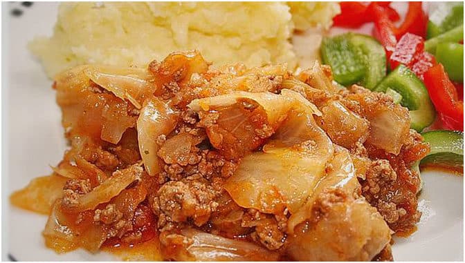 Titelbild für geschmackvoll – Kohl mit Hack Eintopf macht süchtig