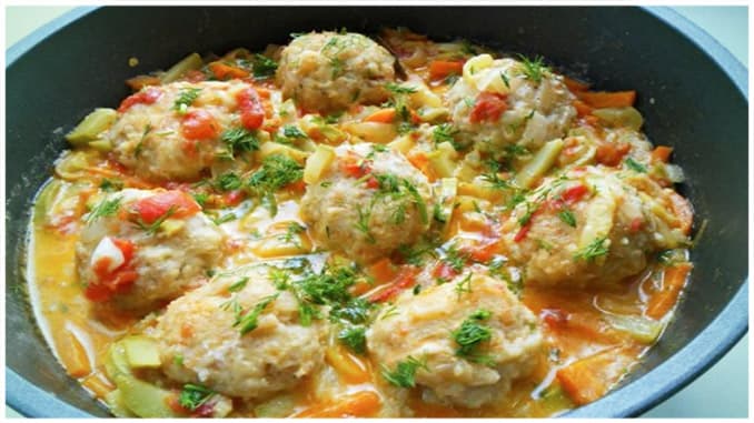 Titelbild für geschmackvoll – Hackbällchen in Gemüse Rahmsoße mit Reis