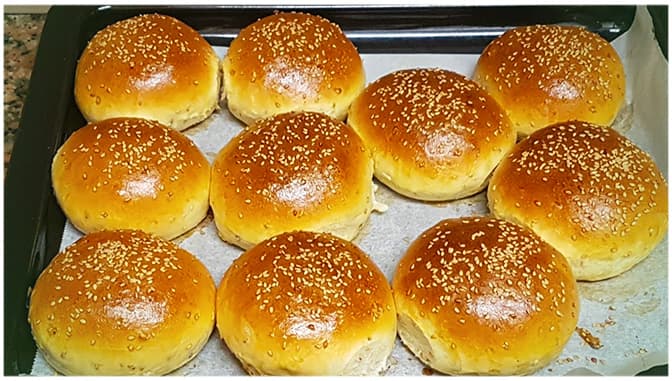 Titelbild für geschmackvoll – „Quarkbrötchen” Die sind in 30 Minuten fix und fertig – inklusive backen
