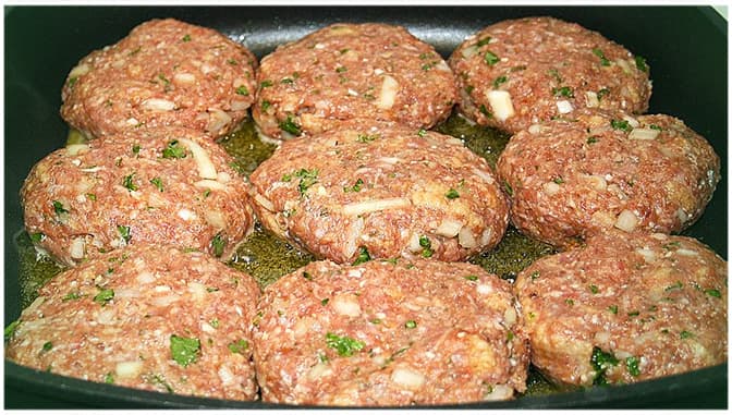 Titelbild für Omas beste Frikadellen