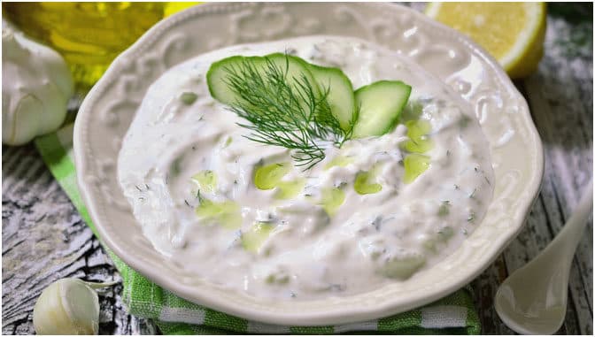 Titelbild für Noch besser als bei meinem Griechen! DAS Tzatziki Original Rezept